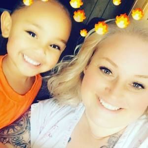 Meet your Posher, Mandy